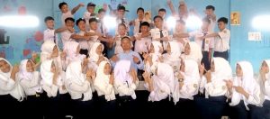 Guru dan Murid SMP PGRI 2 CIPARAY