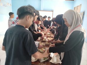 Keakraban SMP PGRI 2 CIPARAY